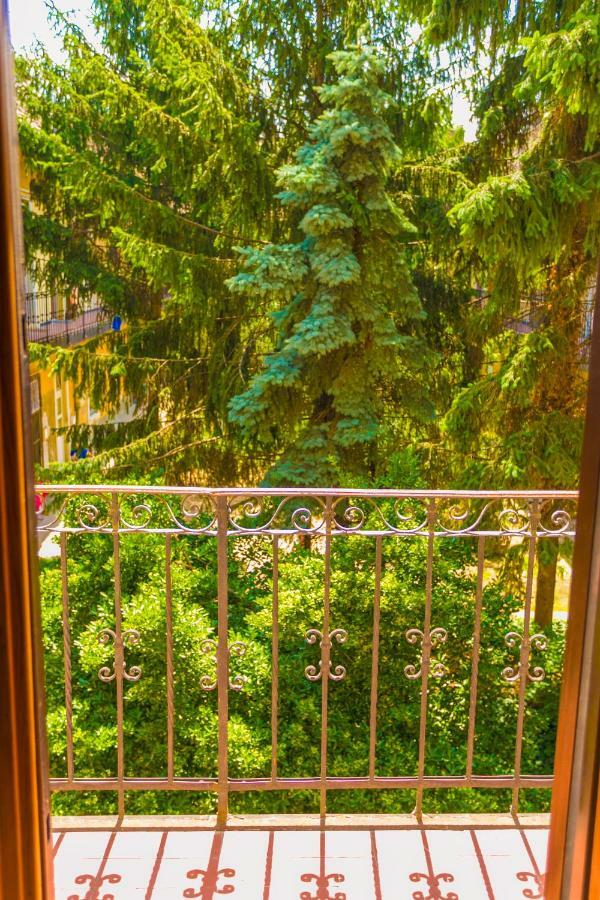 Green Apartment 布达佩斯 外观 照片